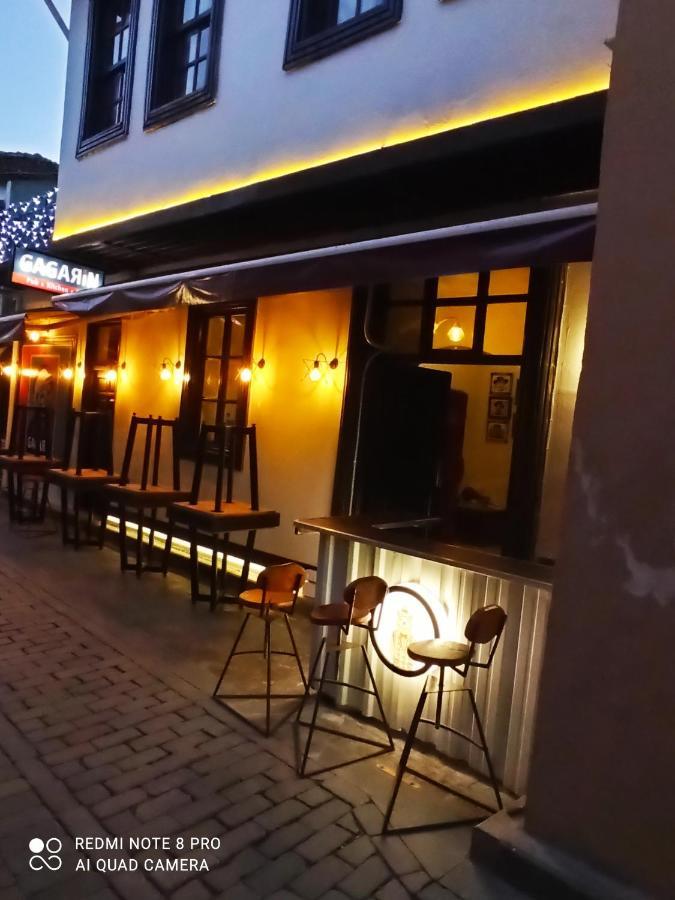 Gagarin Pub & Hotel Antalya Ngoại thất bức ảnh