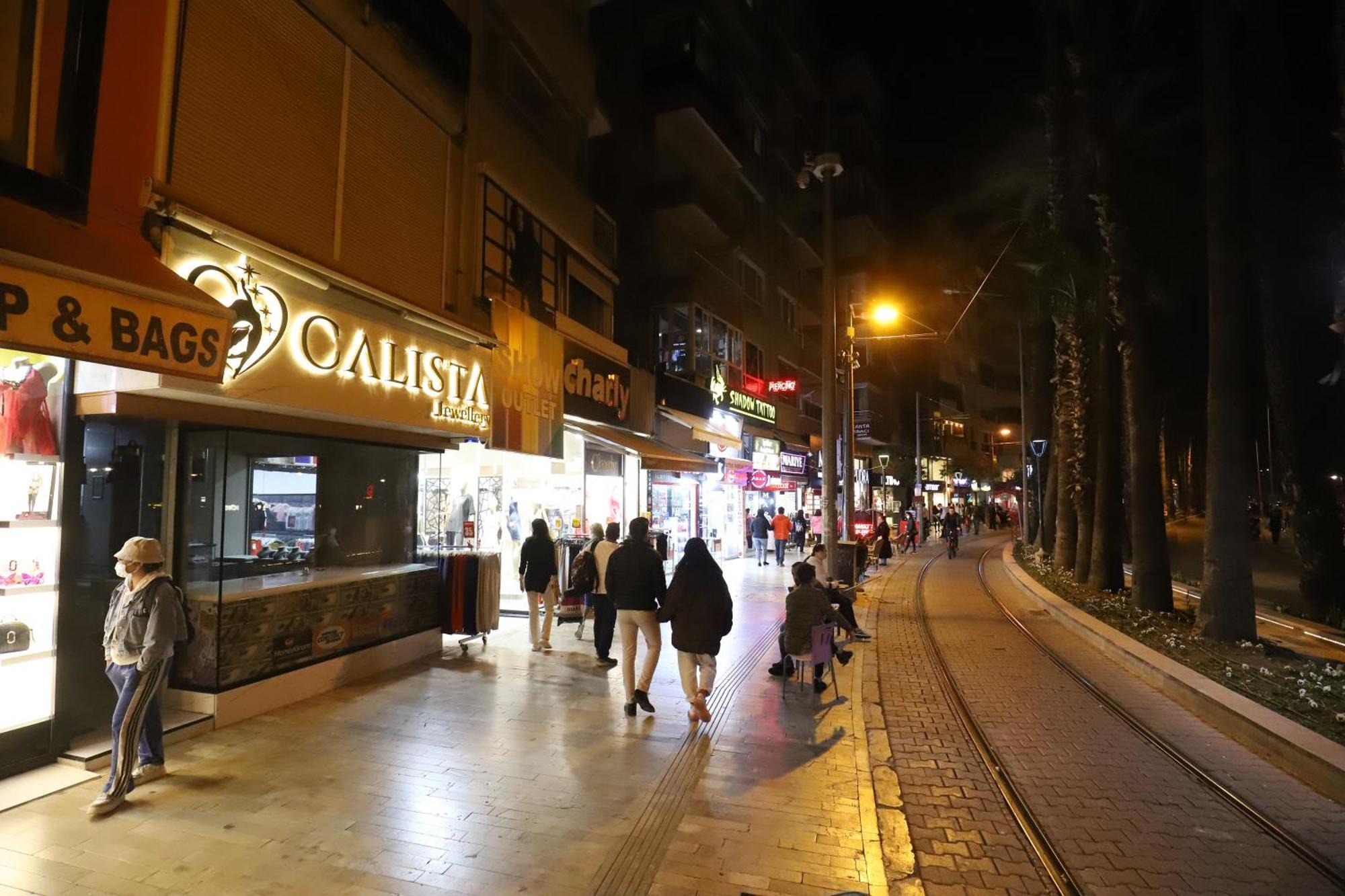 Gagarin Pub & Hotel Antalya Ngoại thất bức ảnh